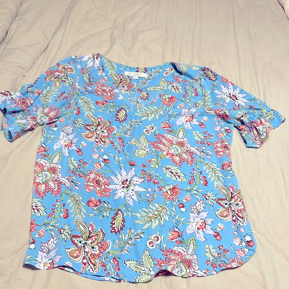 Loft ruffle sleeve size medium floral top